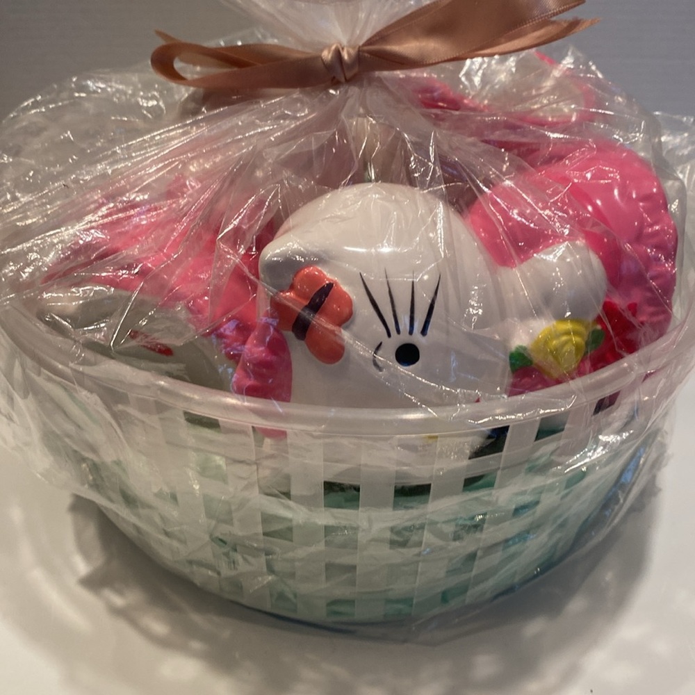 NWOT & Vintage Hello Kitty Bathroom Ensemble Gift Pack